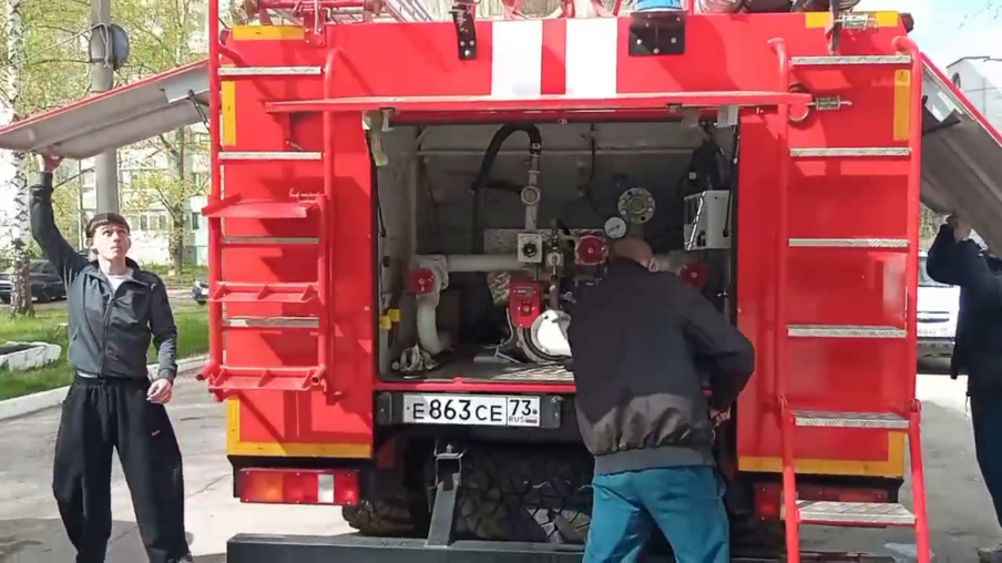 Студенты-пожарные ДиТЭК оттачивают мастерство на практике 6